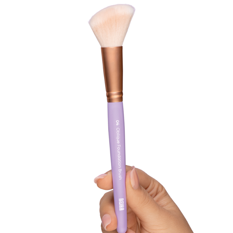 NEJHA - 04 Oblique Foundation Brush – Pennello Fondotinta Obliquo